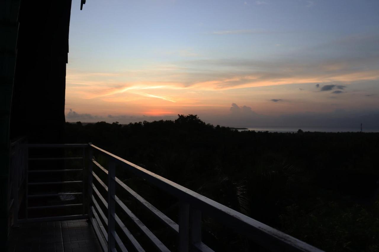 Sunny Point Penida Hotel Toyapakeh Exterior photo